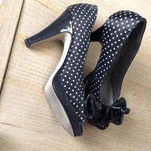Madden Girl black & white polka dot